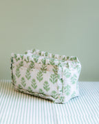 Quilted Washbag - Green
