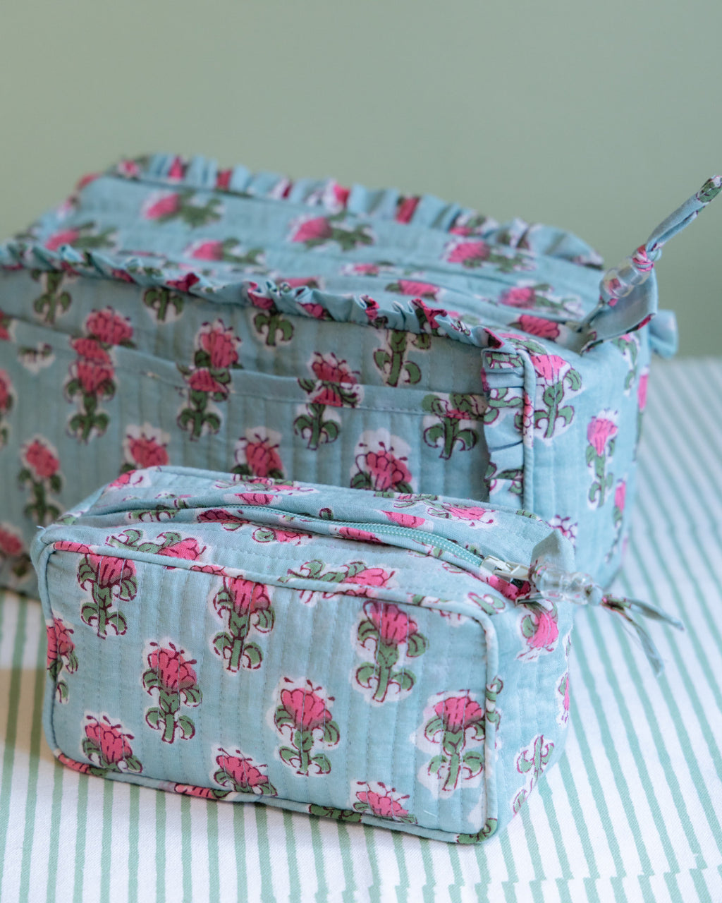 Quilted Washbag - Green & Pink