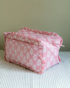 Quilted Washbag - Pink